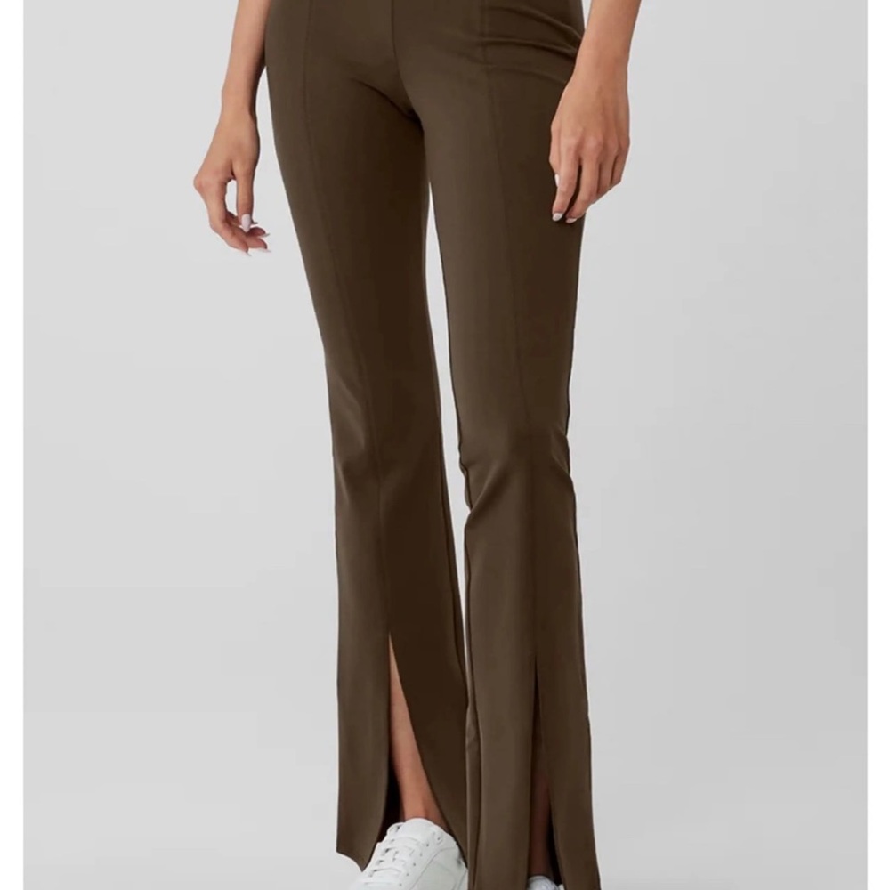 Alo Yoga‎ Airbrush High-Waisted Flutter Split Leggings Size M